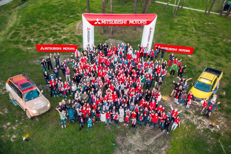 Grafika poglądowa II Zlot Mitsubishi