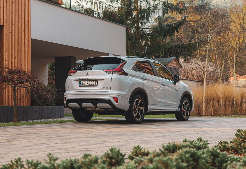Grafika poglądowa Elastyczna wydajność 4WD, Twin Motor