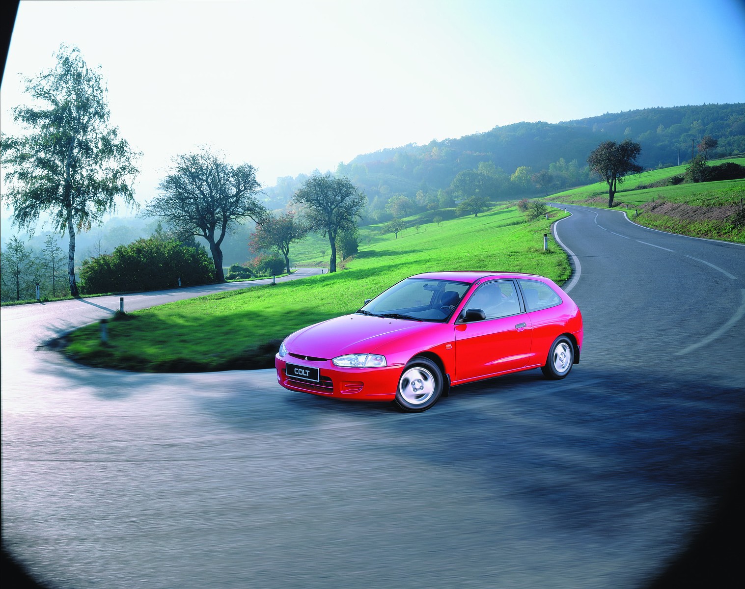 mitsubishi_colt_1995.jpg [1.71 MB]